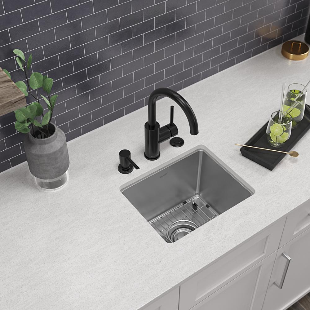 Elkay Crosstown 18 Gauge Stainless Steel 15" x 15" x 9" 3-Hole Single Bowl Dual Mount Bar Sink Kit ECTSR15159TBG3