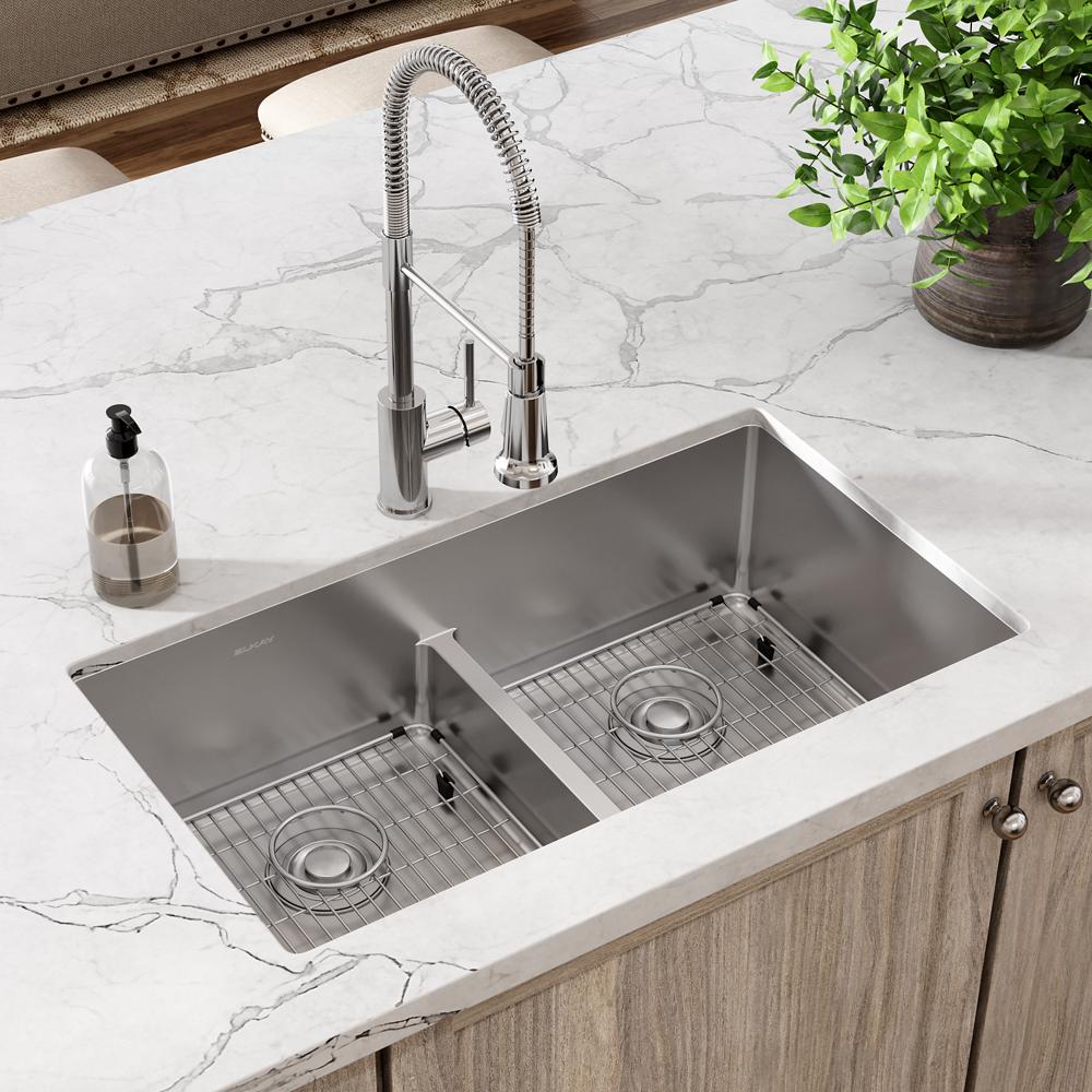 Elkay Crosstown 18 Gauge Stainless Steel 33" x 22" x 9" 1-Hole Equal Double Bowl Dual Mount Sink Kit with Aqua Divide ECTSRA33229TBG1