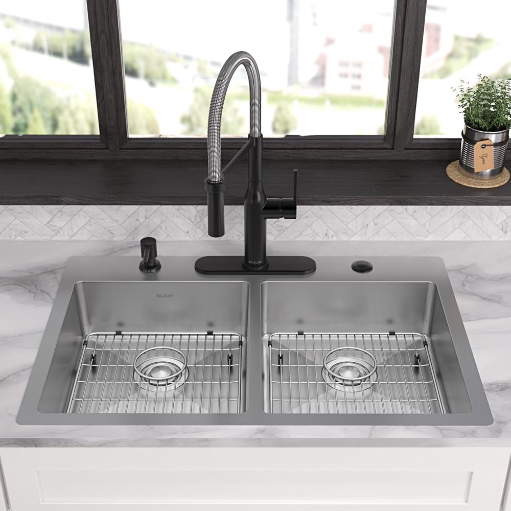 Elkay Crosstown 18 Gauge Stainless Steel 33" x 22" x 6" 5-Hole Equal Double Bowl Dual Mount ADA Sink Kit ECTSRAD33226TBG5
