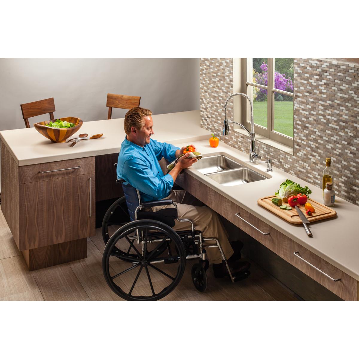 Elkay Lustertone Classic Stainless Steel 30-3/4" x 18-1/2" x 4-7/8", Equal Double Bowl Undermount ADA Sink ELUHAD311850