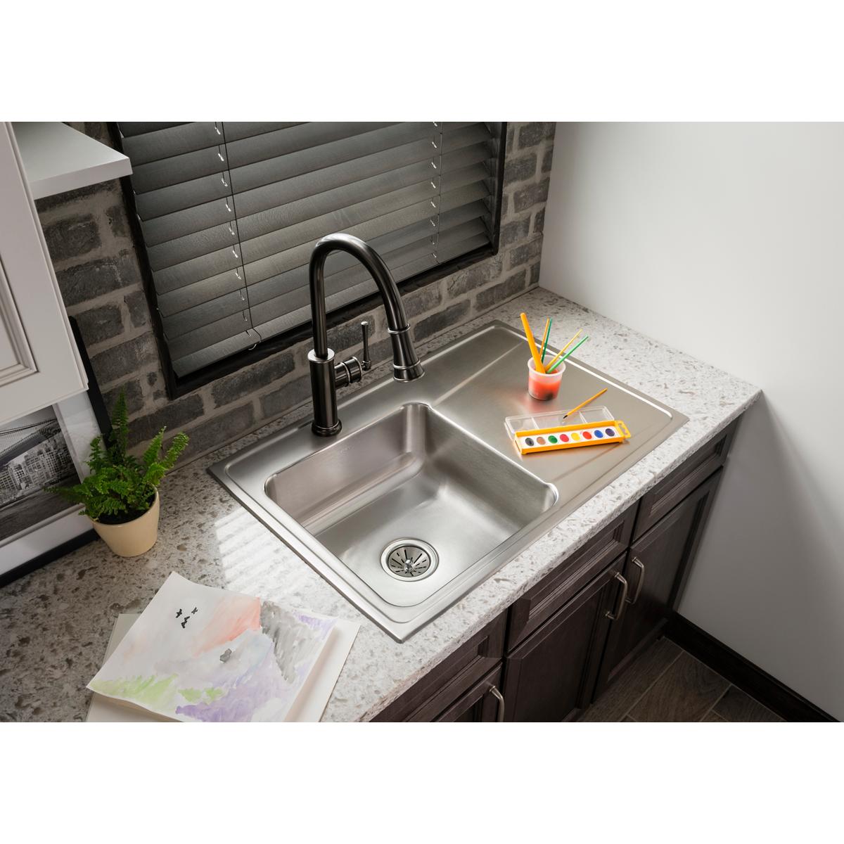 Elkay Lustertone Classic Stainless Steel 33" x 22" x 7-5/8", Single Bowl Drop-in Sink with Drainboard ILR3322L1