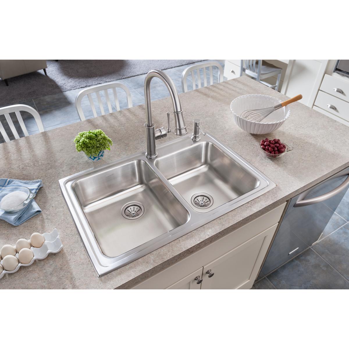 Elkay Lustertone Classic Stainless Steel 33" x 22" x 7-7/8", Offset Double Bowl Drop-in Sink LR2502