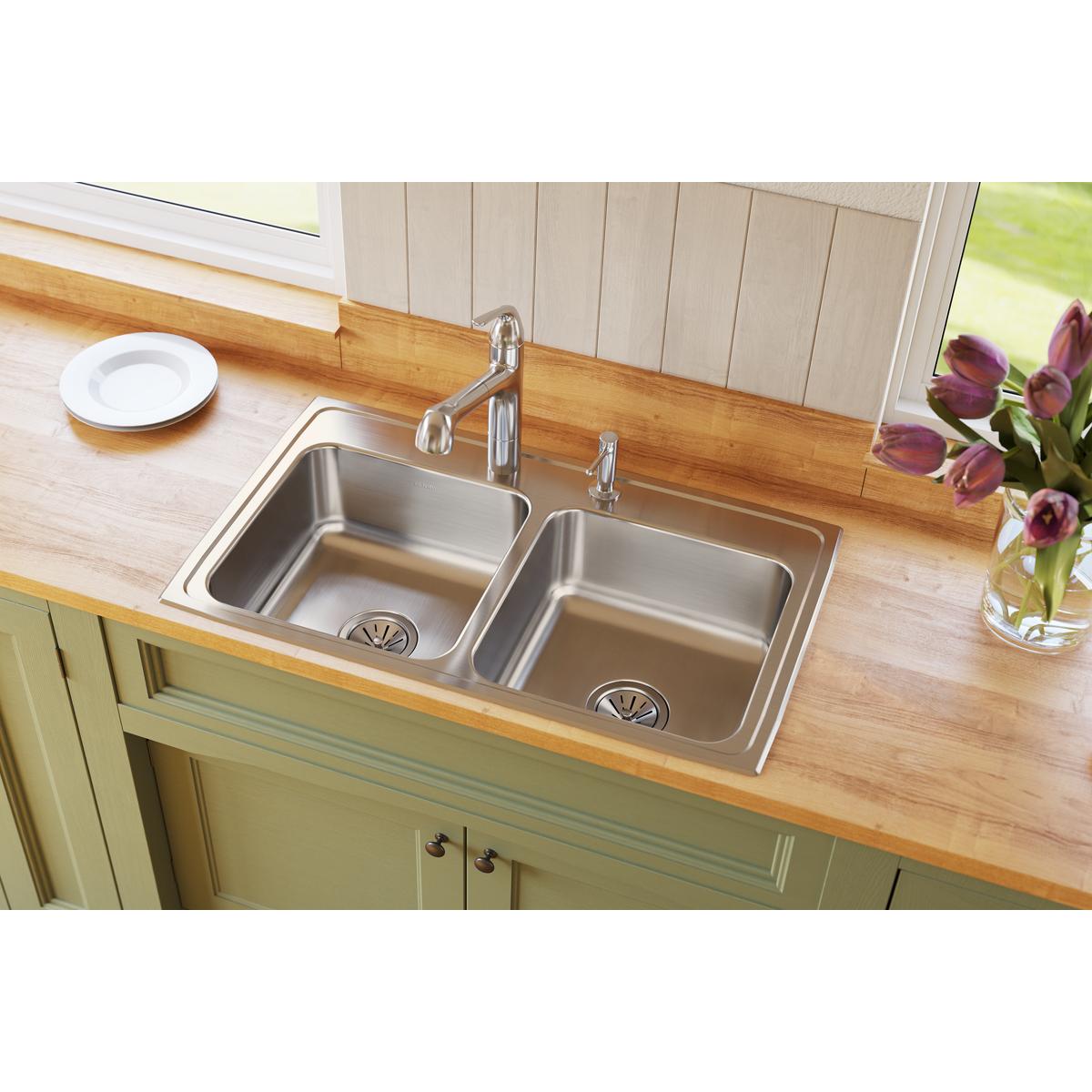 Elkay Lustertone Classic Stainless Steel 33" x 19-1/2" x 7-5/8", 5-Hole Equal Double Bowl Drop-in Sink LR33195