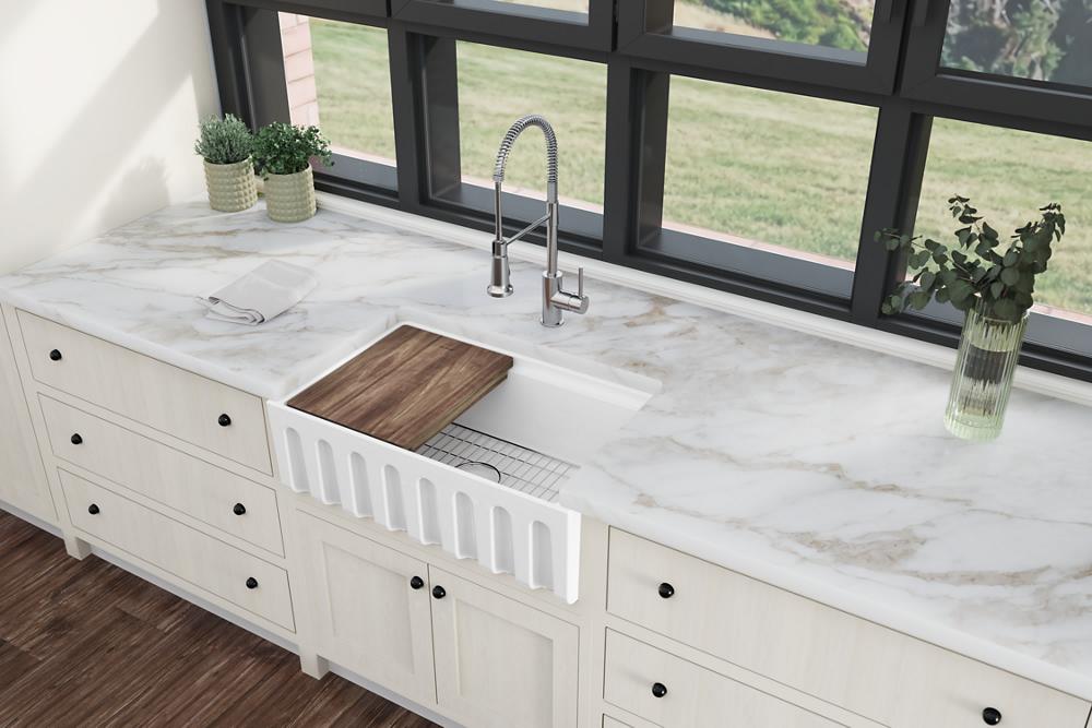 Elkay Fireclay kitchen sink, White SWUF13018CBWH