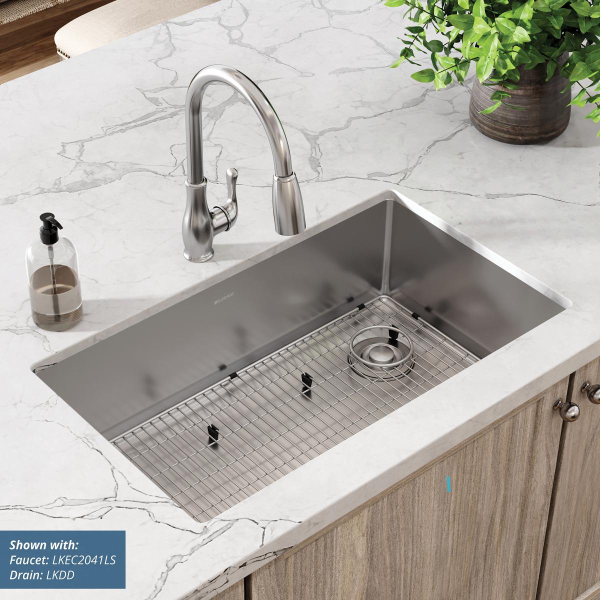Elkay Crosstown 18 Gauge Stainless Steel 31-1/2" x 18-1/2" x 9" Single Bowl Undermount Sink Kit ECTRU30179RTC