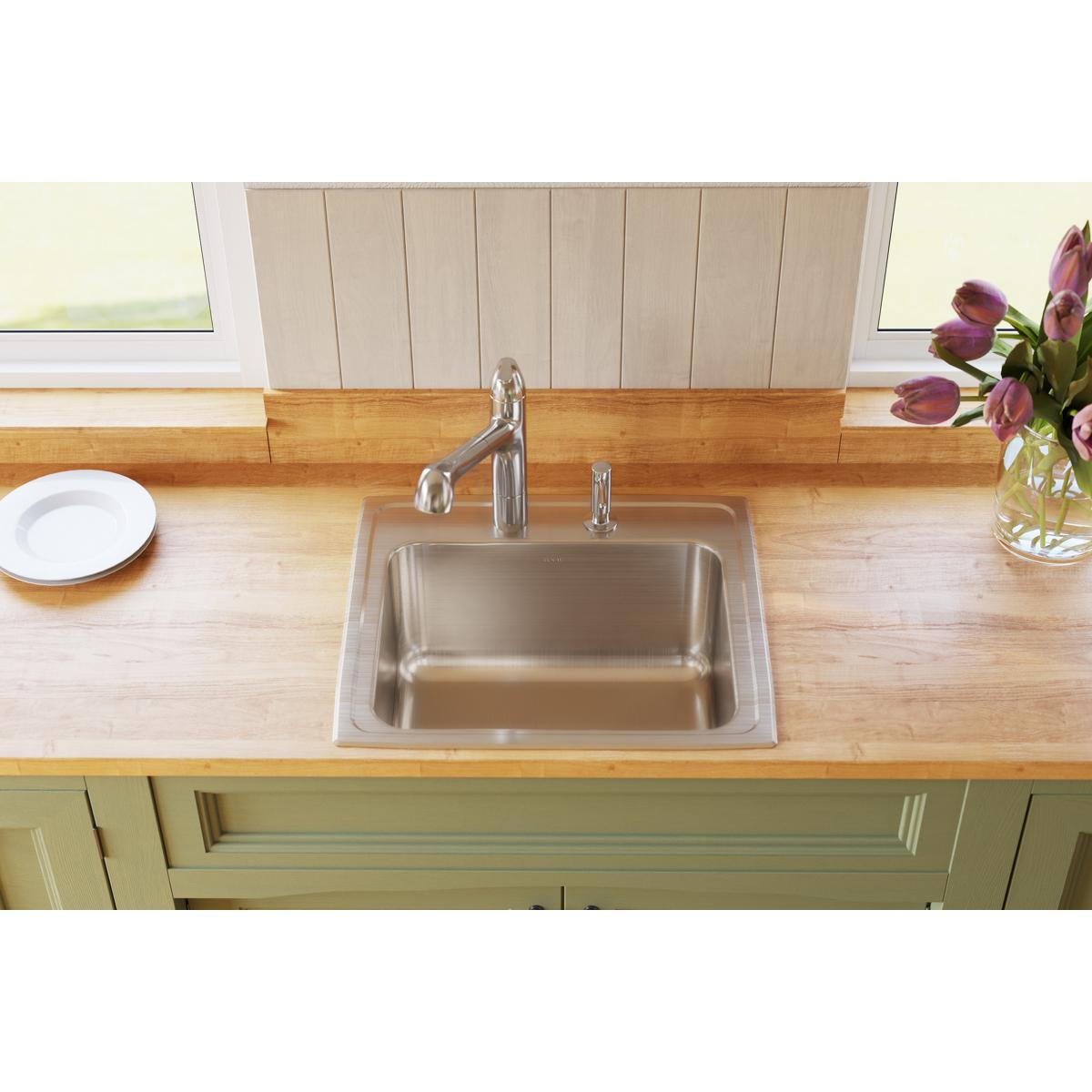 Elkay Lustertone Classic Stainless Steel 22" x 19-1/2" x 10-1/8", 4-Hole Single Bowl Drop-in Sink with Perfect Drain DLR221910PD4