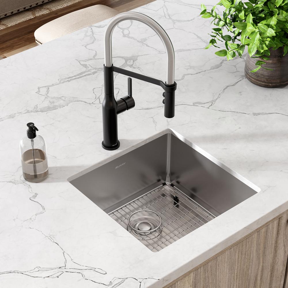 Elkay Crosstown 18 Gauge Stainless Steel 18-1/2" x 18-1/2" x 9" Single Bowl Undermount Sink Kit ECTRU17179TC