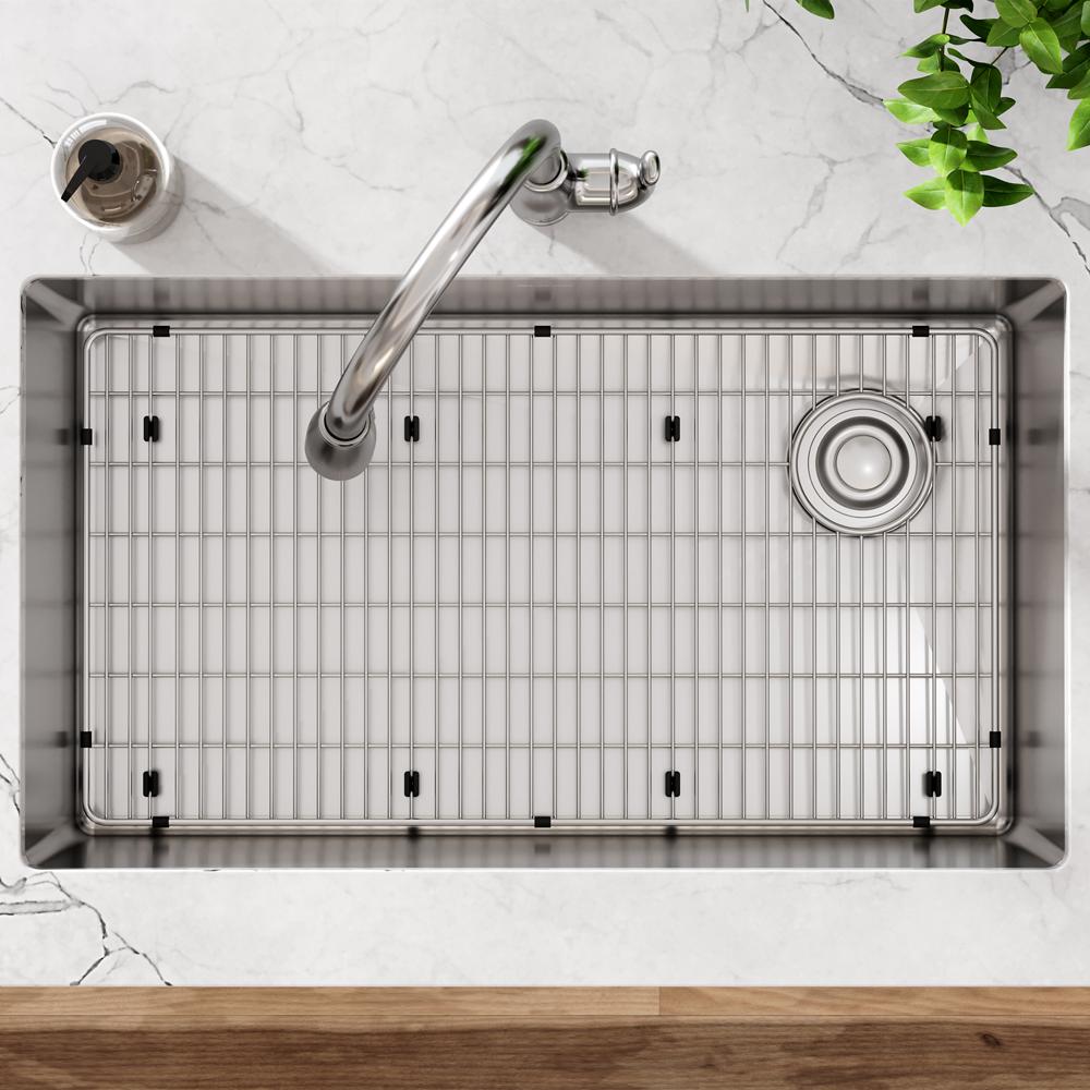 Elkay Crosstown 18 Gauge Stainless Steel 31-1/2" x 18-1/2" x 9" Single Bowl Undermount Sink Kit ECTRU30179RTC