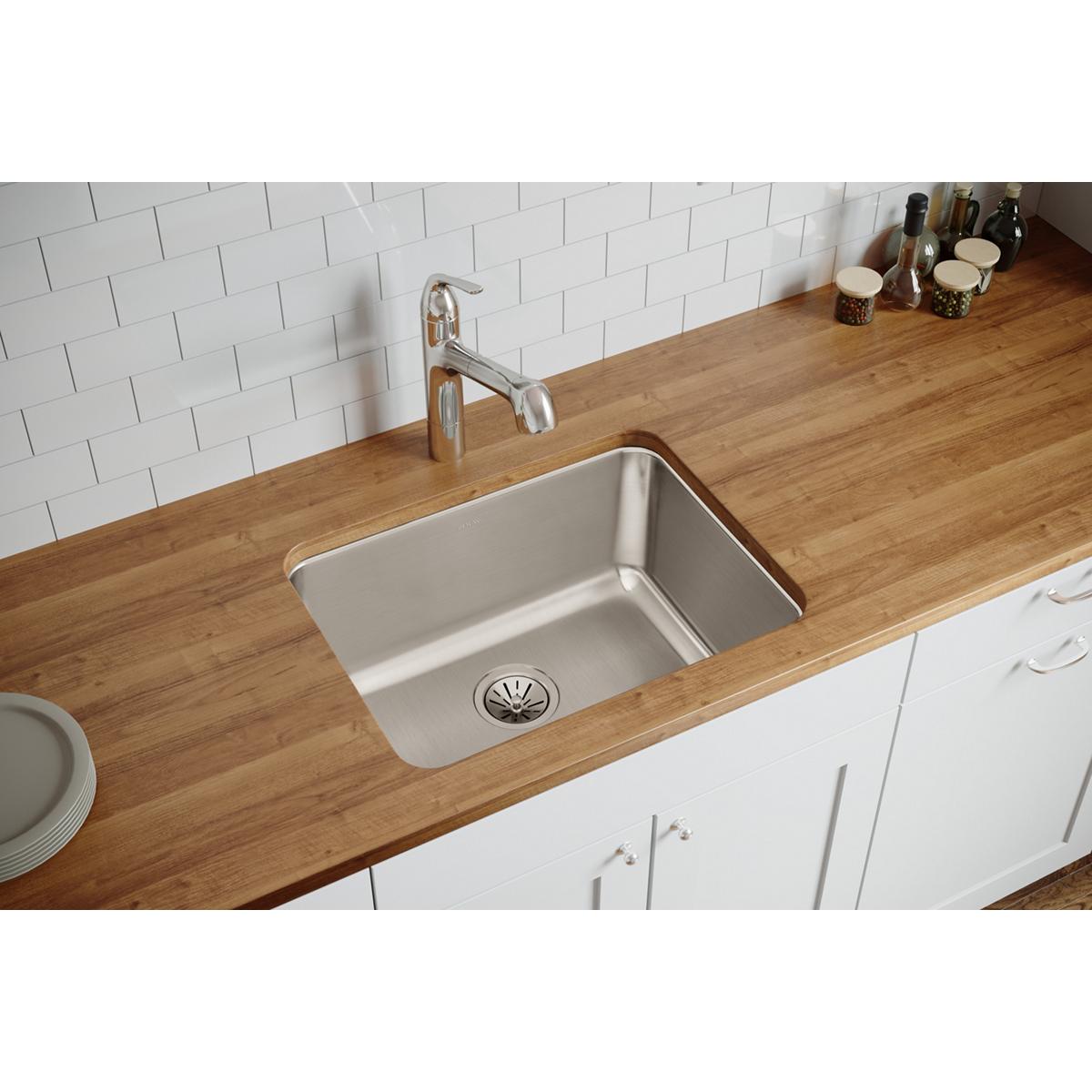 Elkay Lustertone Classic Stainless Steel 23-1/2" x 18-1/4" x 10", Single Bowl Undermount Sink ELUH211510