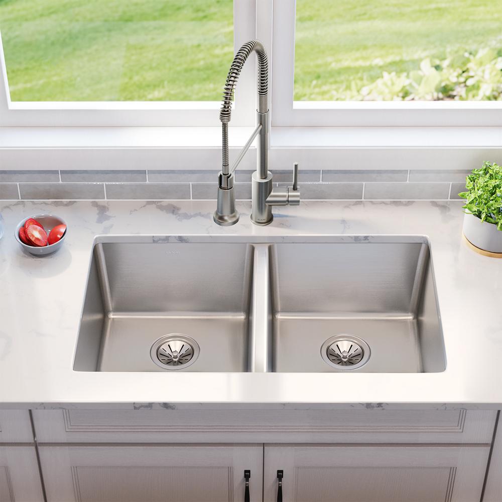 Elkay Lustertone Iconix kitchen sink, Luminous Satin ELUH3118T