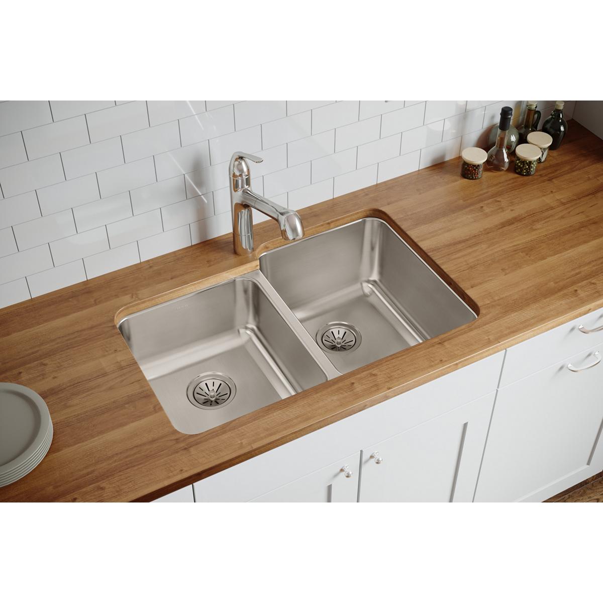 Elkay Lustertone Classic Stainless Steel, 31-1/4" x 20-1/2" x 9-7/8", Offset Double Bowl Undermount Sink ELUH3120L