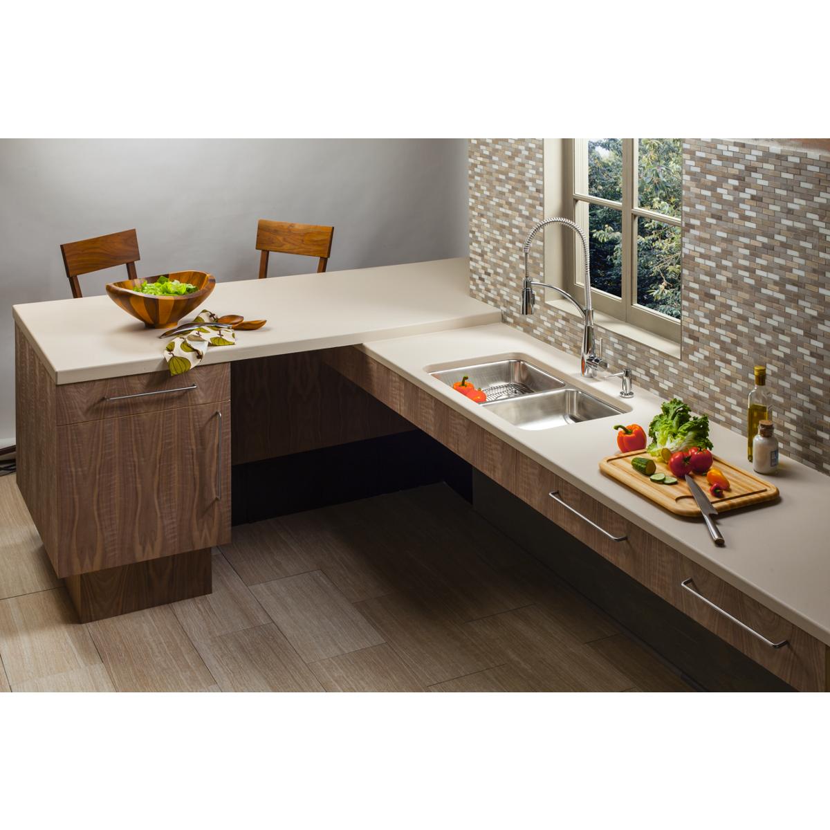 Elkay Lustertone Classic Stainless Steel 30-3/4" x 18-1/2" x 4-7/8", Equal Double Bowl Undermount ADA Sink ELUHAD311850