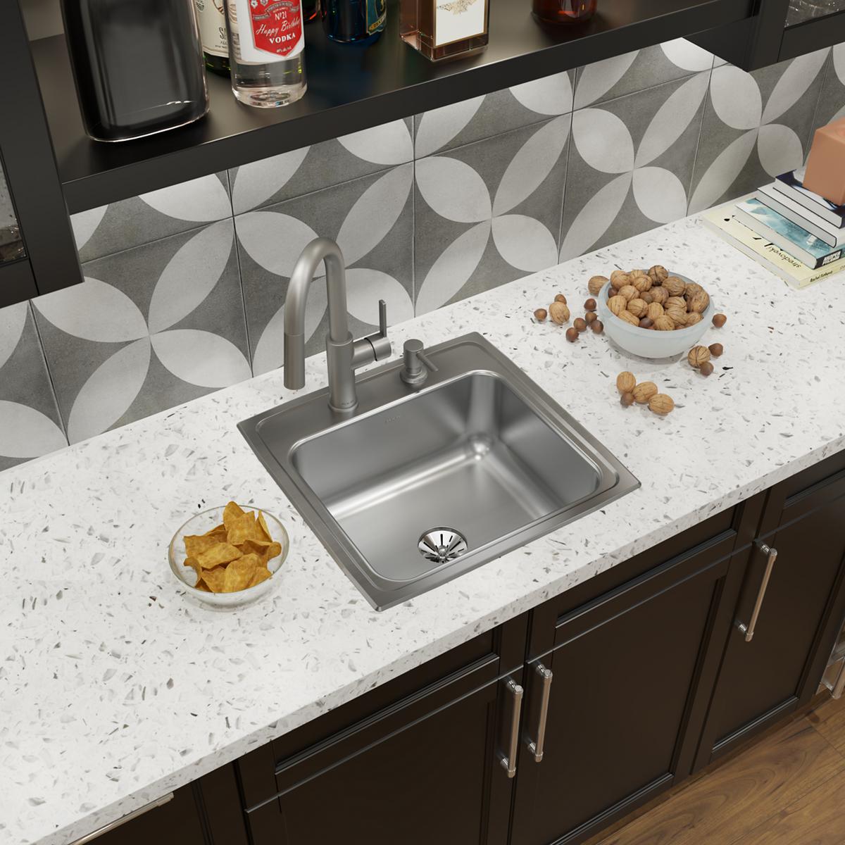 Elkay Lustertone Classic Stainless Steel 19-1/2" x 19" x 7-1/2", 2-Hole Single Bowl Drop-in Sink with Perfect Drain LR1919PD2