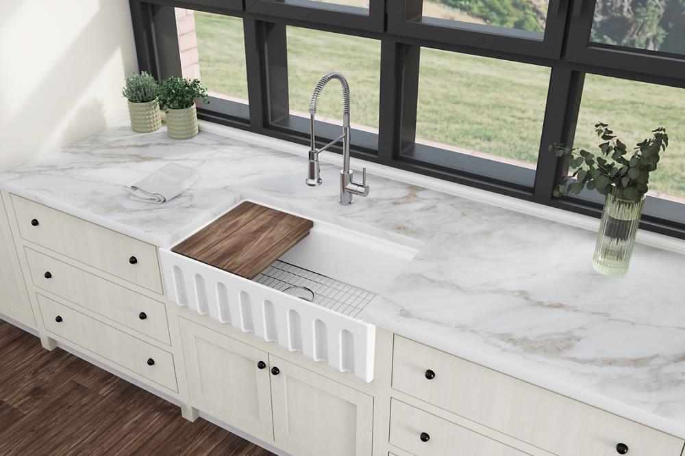 Elkay Fireclay kitchen sink, White SWUF13318CBWH