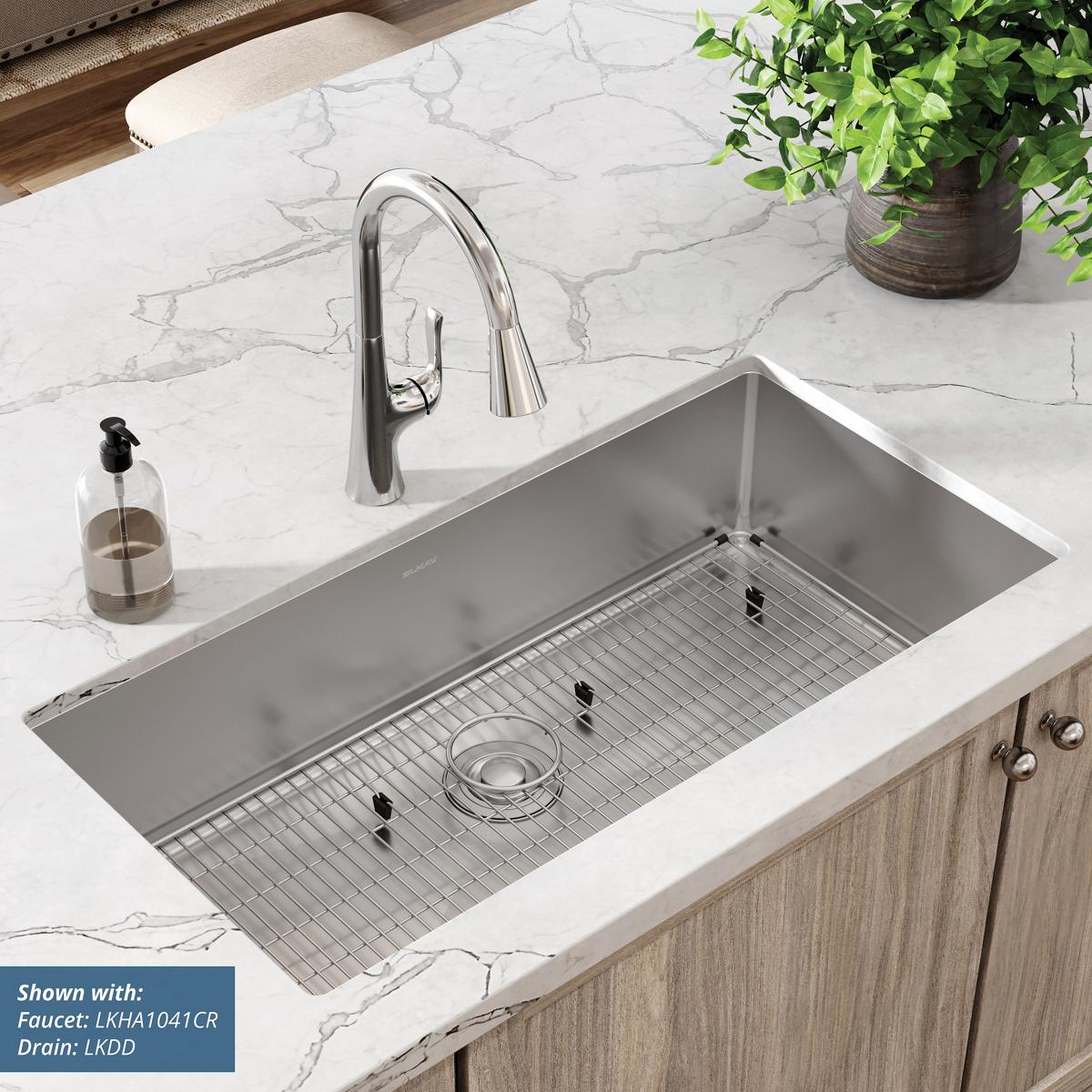Elkay Crosstown 18 Gauge Stainless Steel 36-1/2" x 18-1/2" x 9" Single Bowl Undermount Sink Kit ECTRU35179TC